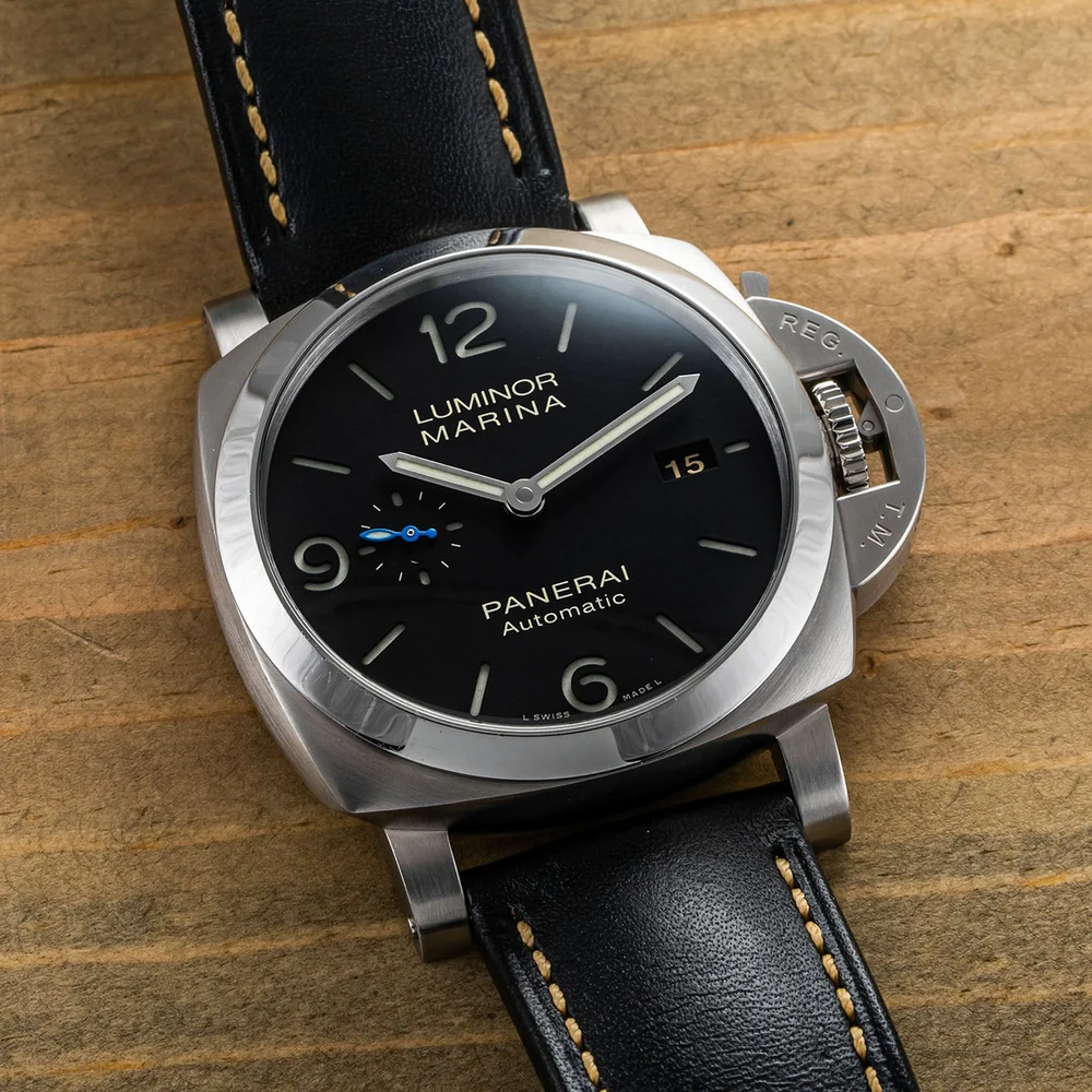Panerai Luminor Marina steel - close variant